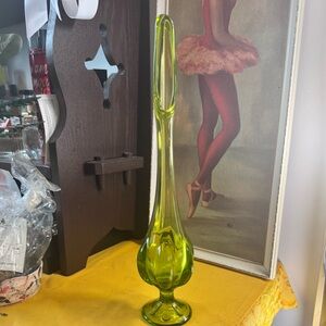Vintage Viking Swung Vase Avocado Green 16” 6 Petal